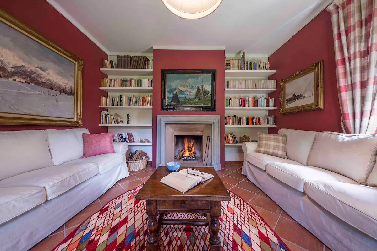 Villa Felice exterior and Piedmont foothill setting in Verzuolo